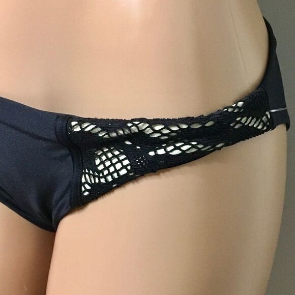 Luxe bikini bottom NWT - Picture 3 of 5